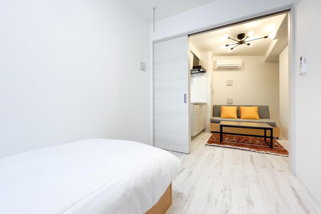 Tasuki Smart Higashishinjuku Apartment Tokyo Exterior photo