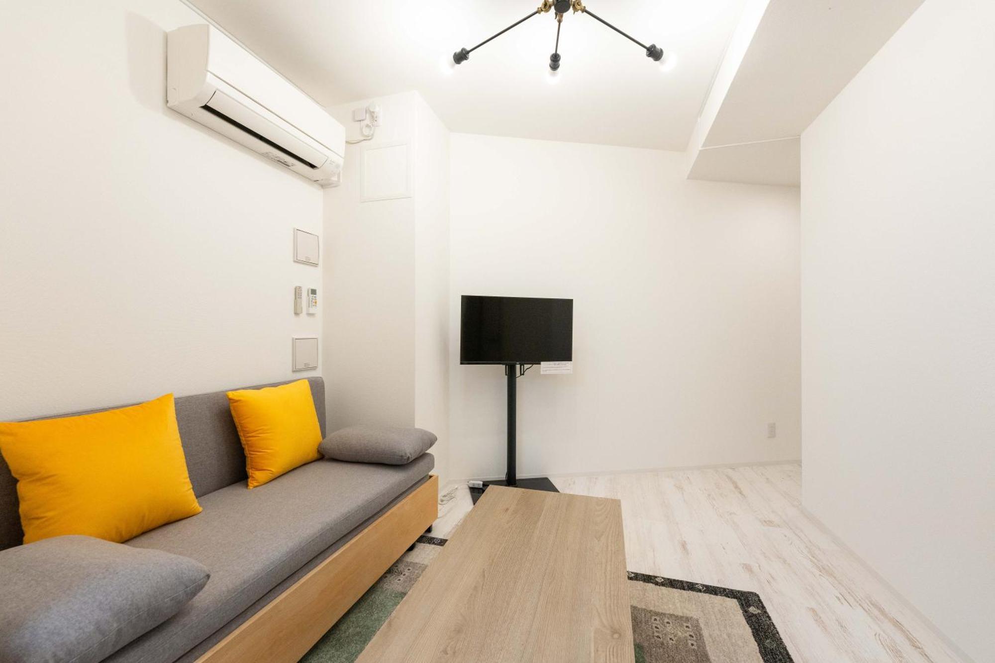 Tasuki Smart Higashishinjuku Apartment Tokyo Exterior photo